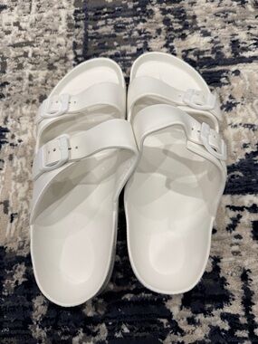 Classic men Double-Buckle Slide Sandals in White